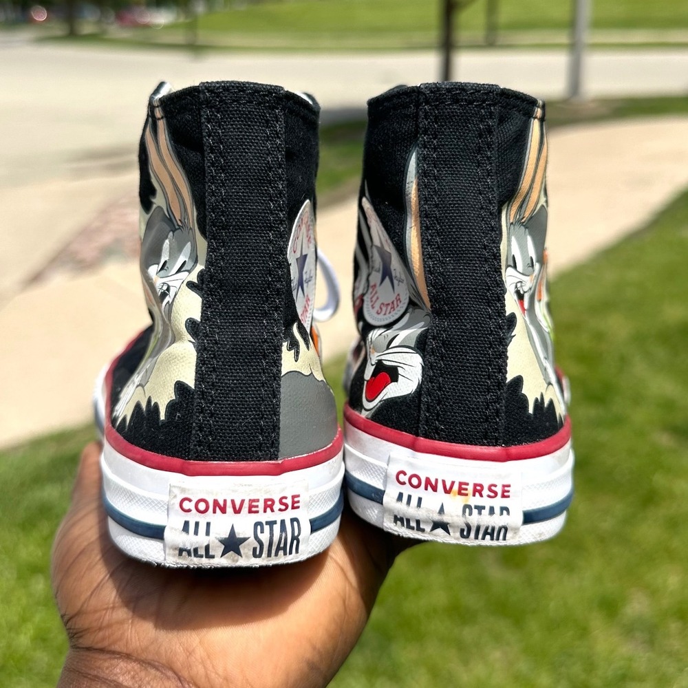 Converse Chuck Taylor Bugs Bunny 80th Anniversary High Top Sneakers Kids Size 1 - Picture 8 of 13